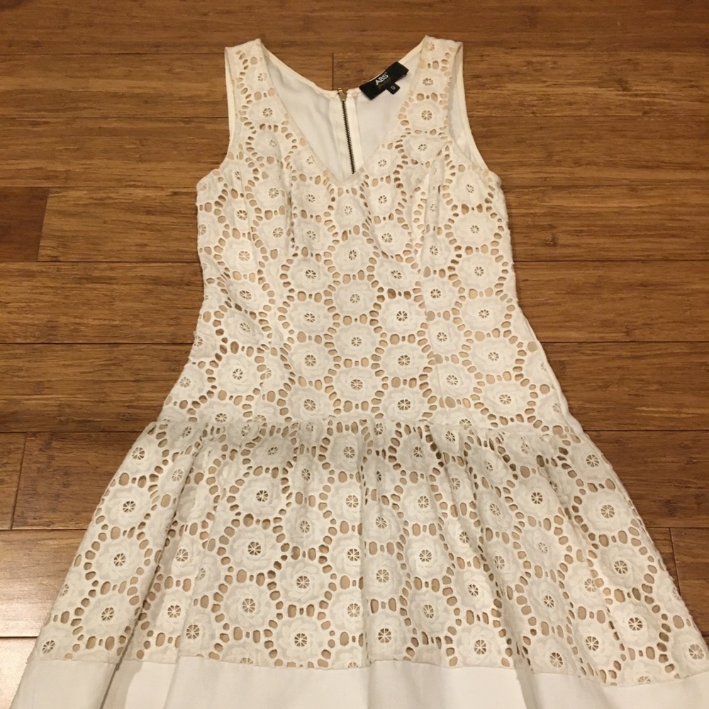 ABS CROCHET LOOK DRESS
